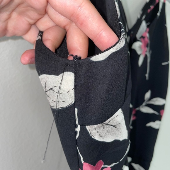 Wide leg floral jumpsuit - Picture 3 of 4